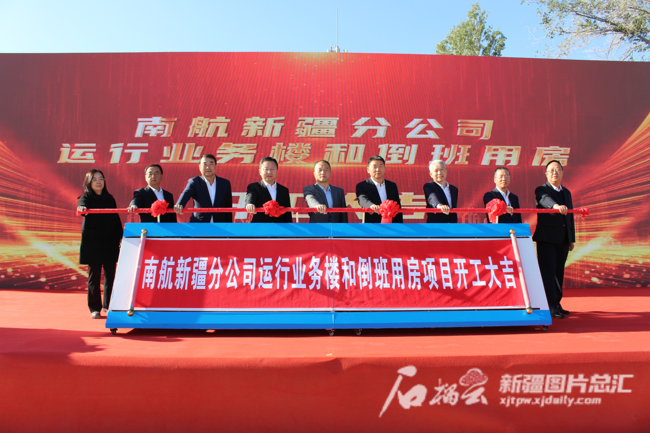 mmexport1697618378191